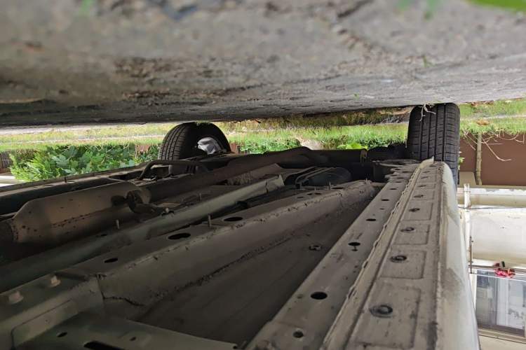 Used Haval JOLION 2021 1.5T Automatic Grand Three-Volume Version Chassis Front Right