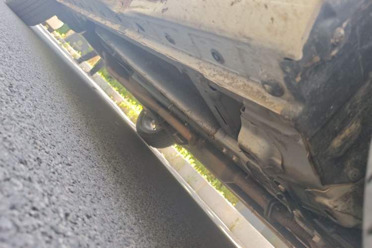 Used Haval JOLION 2021 1.5T Automatic Grand Three-Volume Version Chassis Front Right