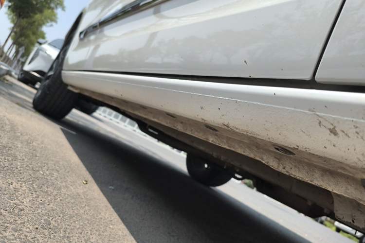 Used Haval JOLION 2021 1.5T Automatic Grand Three-Volume Version Chassis Front Right