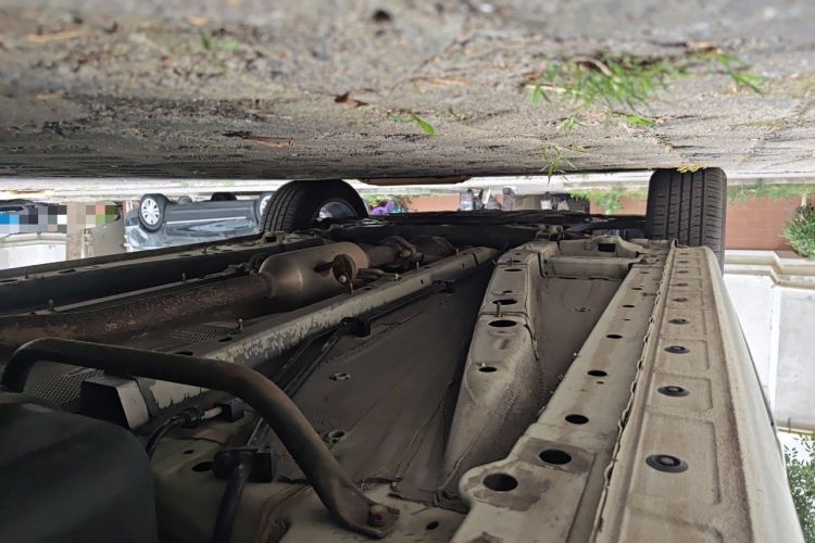 Used Haval JOLION 2021 1.5T Automatic Grand Three-Volume Version Chassis Rear Left