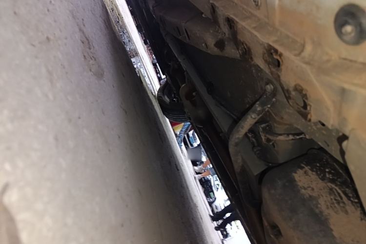Used Haval JOLION 2021 1.5T Automatic Four-Door Version Chassis Rear Left