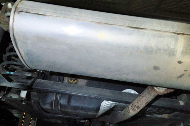 Used Haval JOLION 2021 1.5T Automatic Four-Door Version Chassis Rear