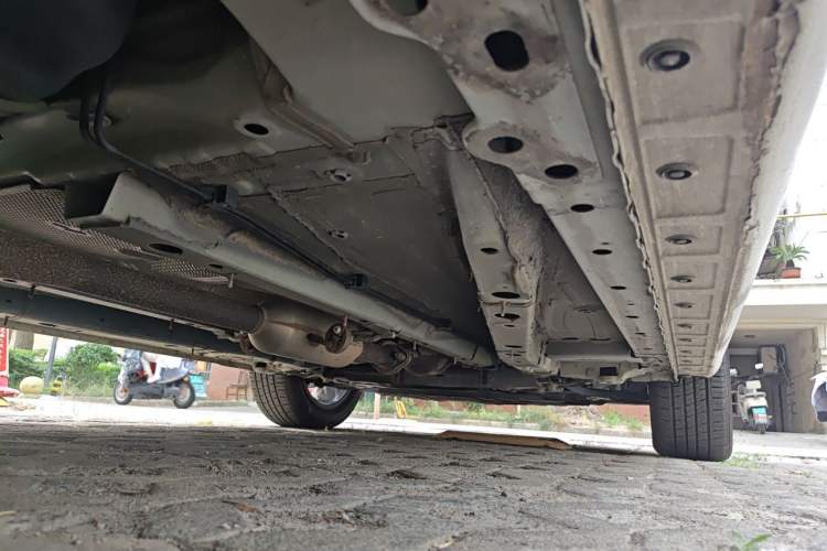 Used Haval JOLION 2021 1.5T Automatic Grand Three-Volume Version Chassis Rear Right