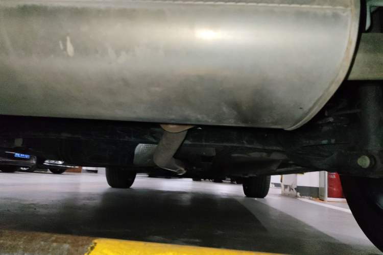 Used Haval JOLION 2021 1.5T Automatic Grand Three-Volume Version Chassis Rear