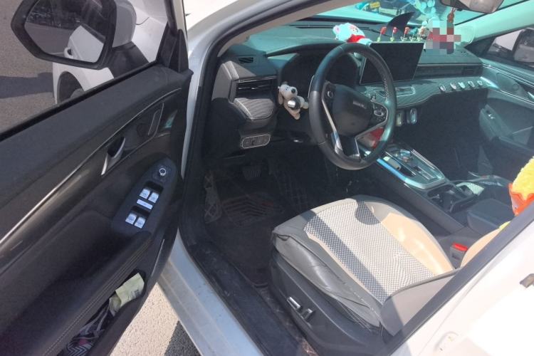 Used Haval JOLION 2021 1.5T Automatic Grand Three-Volume Version Driver Seat