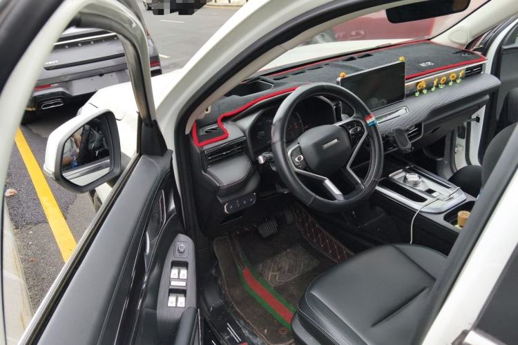 Used Haval JOLION 2021 1.5T Automatic Four-Door Version Driver Seat