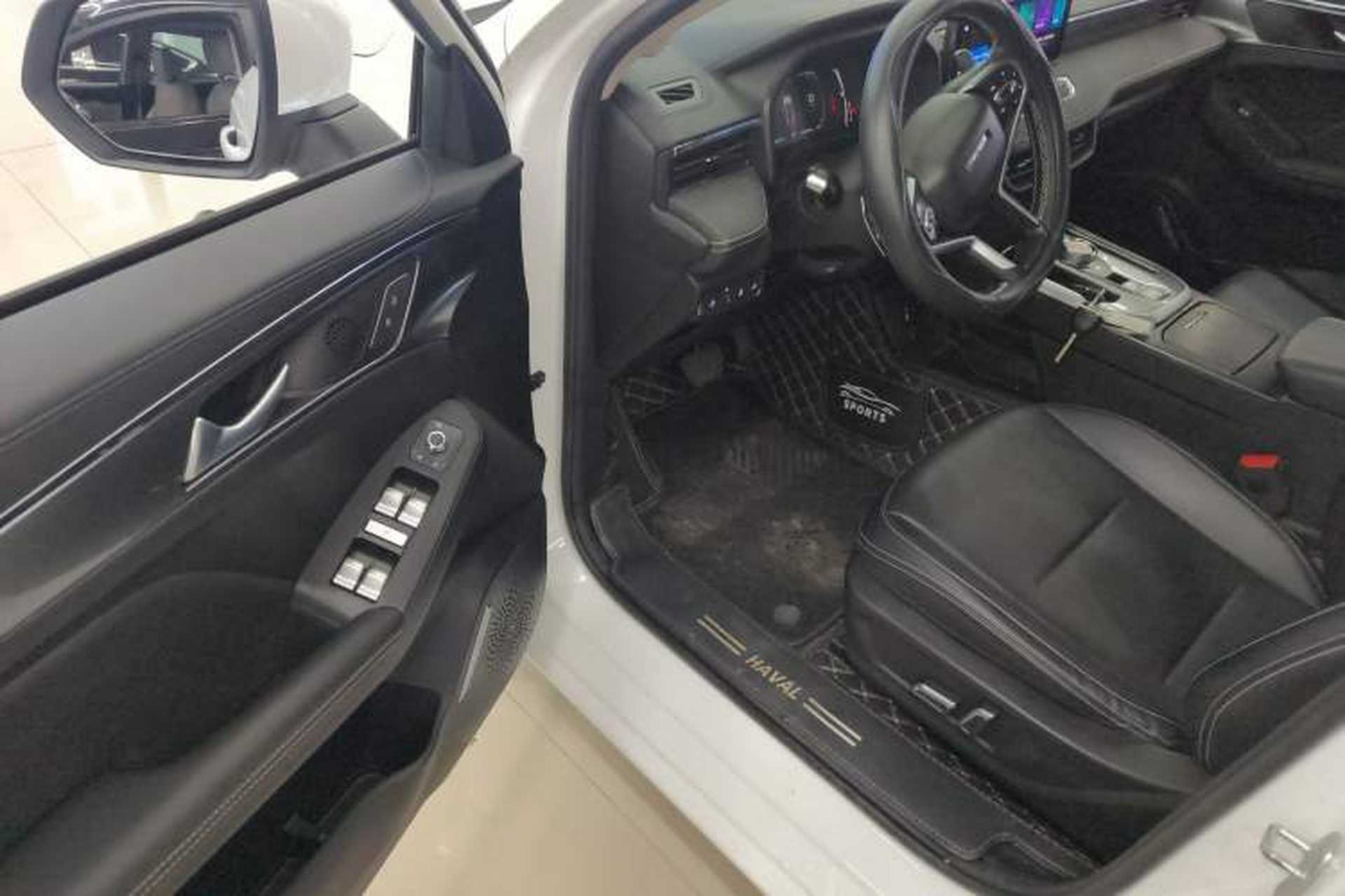 Used Haval JOLION 2021 1.5T Automatic Grand Three-Volume Version Driver Seat