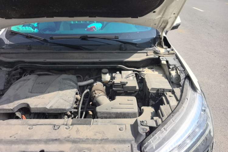 Used Haval JOLION 2021 1.5T Automatic Grand Three-Volume Version Engine Bay Left