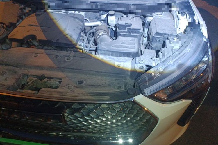 Used Haval JOLION 2021 1.5T Automatic Grand Three-Volume Version Engine Bay Left
