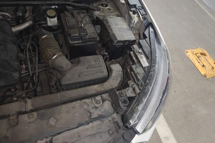 Used Haval JOLION 2021 1.5T Automatic Grand Three-Volume Version Engine Bay Left