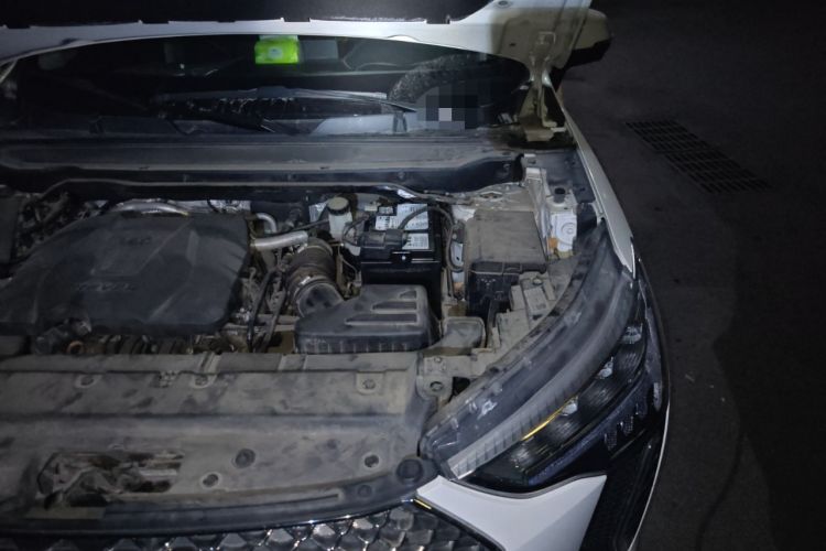 Used Haval JOLION 2021 1.5T Automatic Four-Door Version Engine Bay Left