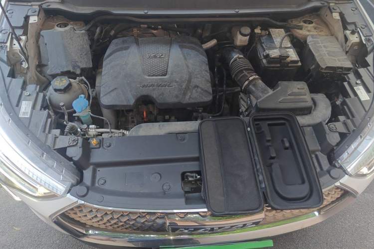 Used Haval JOLION 2021 1.5T Automatic Four-Door Version Engine Bay