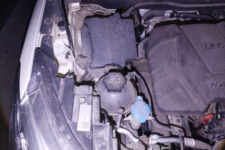 Used Haval JOLION 2021 1.5T Manual - Big Second Edition Engine Bay Right