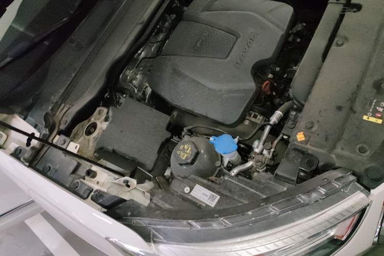 Used Haval JOLION 2021 1.5T Automatic Grand Three-Volume Version Engine Bay Right