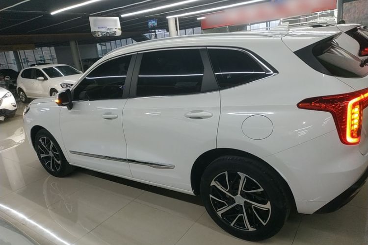 Used Haval JOLION 2021 1.5T Automatic Grand Three-Volume Version Exterior 3