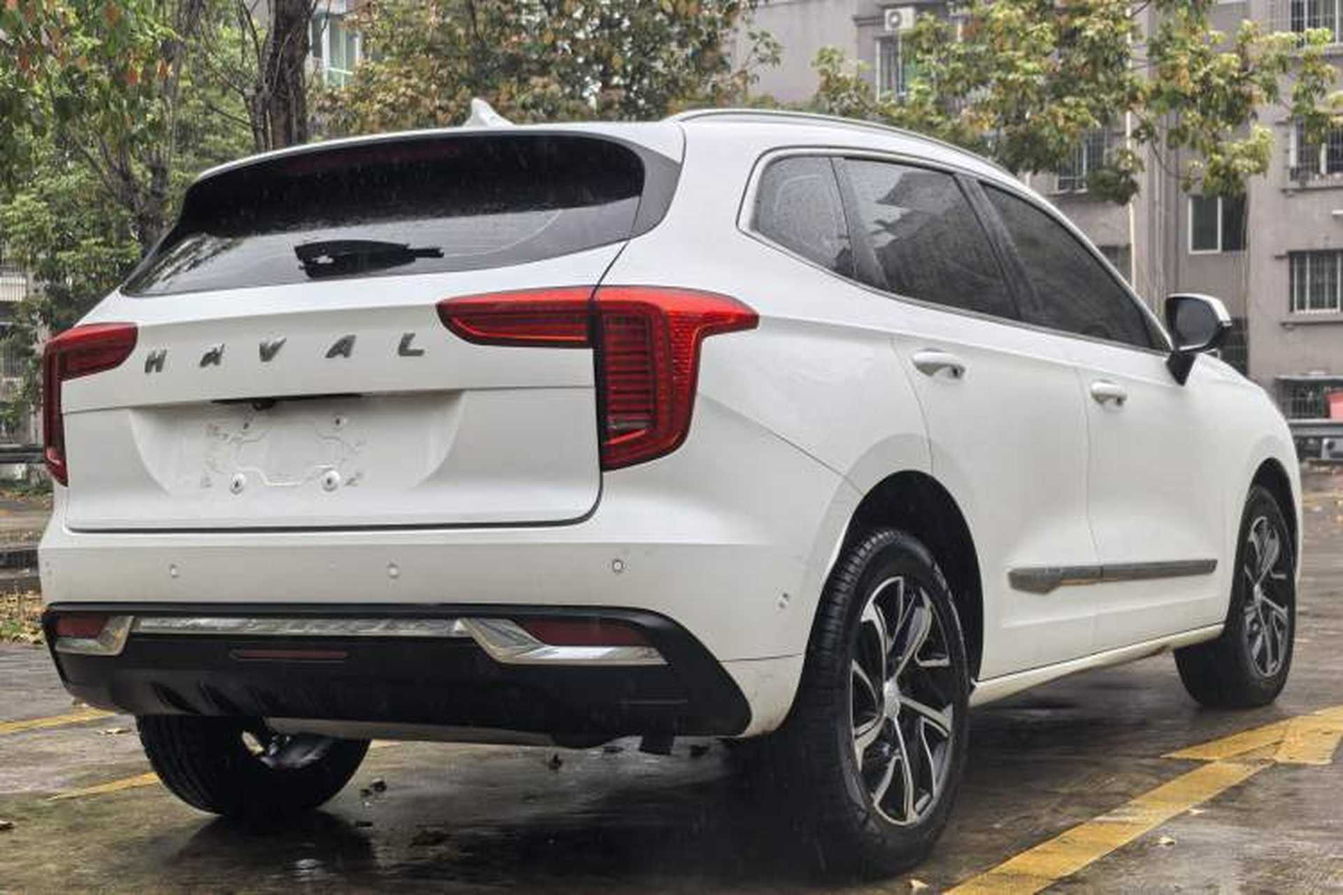 Used Haval JOLION 2021 1.5T Automatic Four-Door Version Exterior 3
