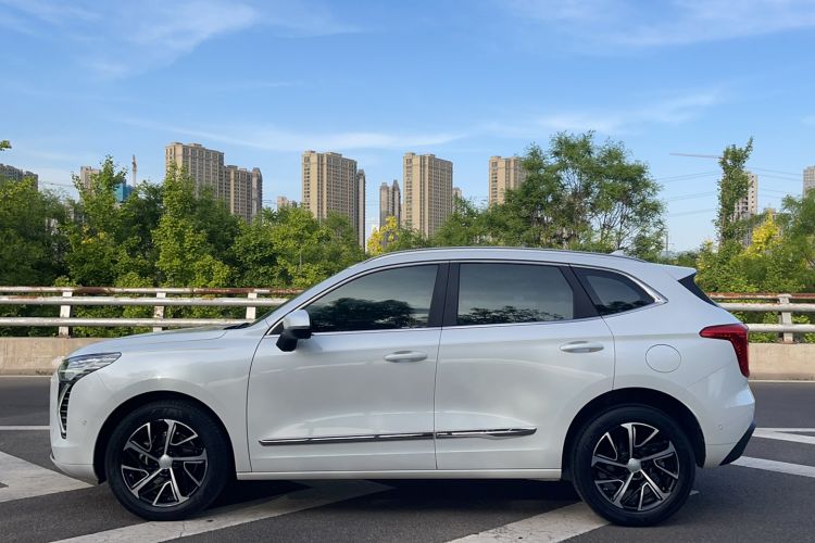 Used Haval JOLION 2021 1.5T Automatic Four-Door Version Exterior 5
