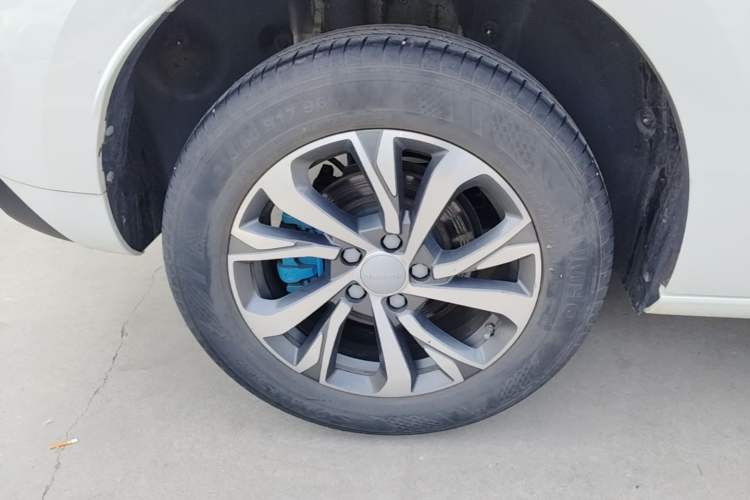 Used Haval JOLION 2021 1.5T Automatic Grand Edition Exterior 5