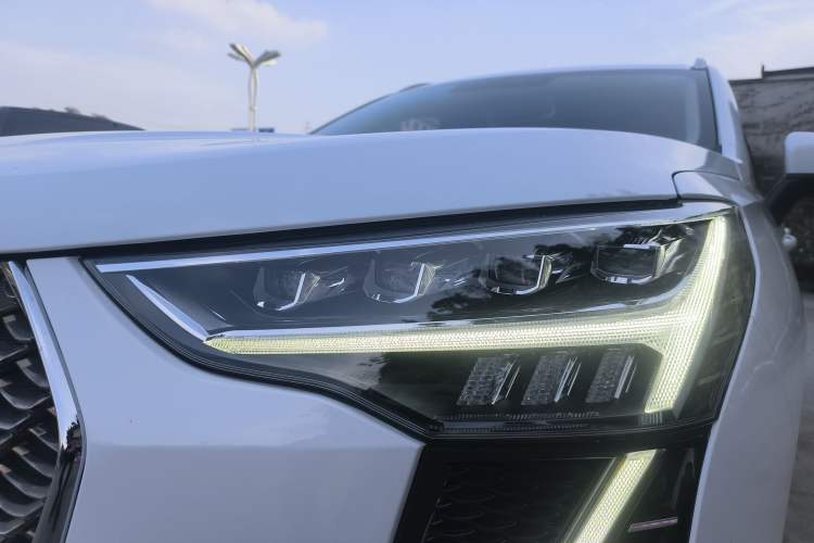 Used Haval JOLION 2021 1.5T Automatic Grand Three-Volume Version Exterior 7