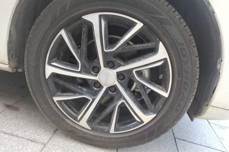 Used Haval JOLION 2021 1.5T Automatic Four-Door Version Exterior 7
