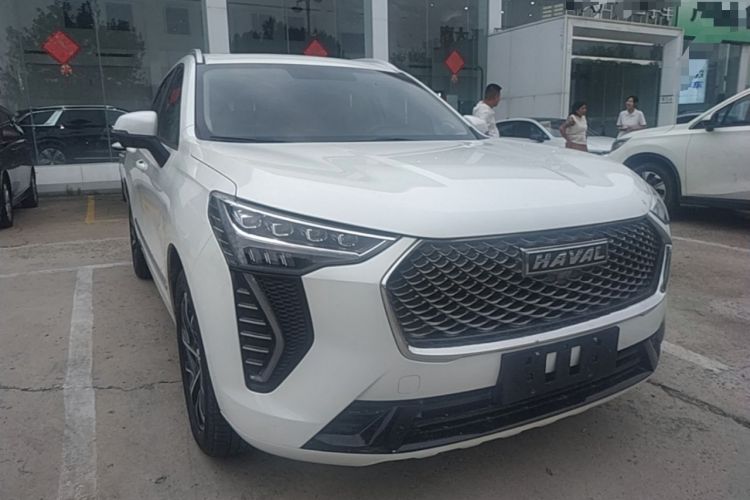 Used Haval JOLION 2021 1.5T Automatic Grand Three-Volume Version Front Right 45 Deg