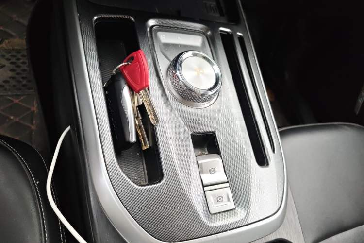 Used Haval JOLION 2021 1.5T Automatic Grand Three-Volume Version Gear Lever