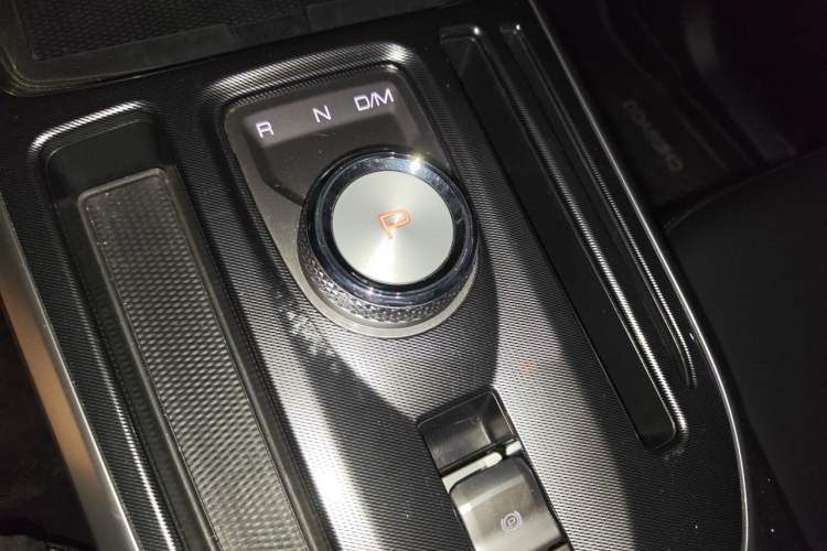 Used Haval JOLION 2021 1.5T Automatic Four-Door Version Gear Lever