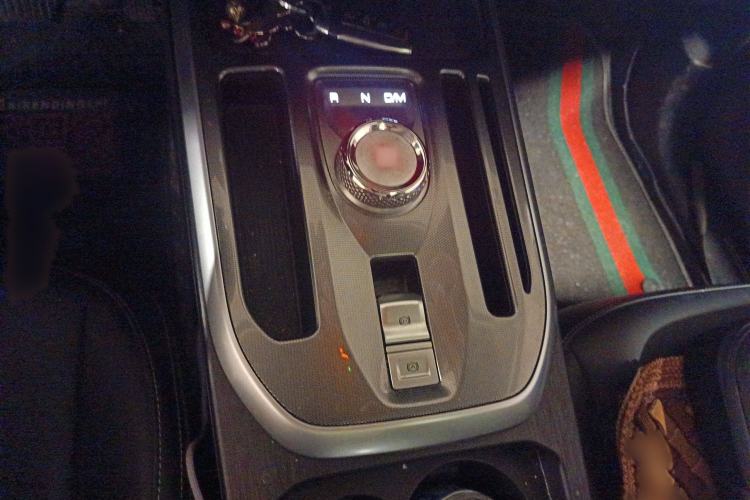 Used Haval JOLION 2021 1.5T Automatic Four-Door Version Gear Lever