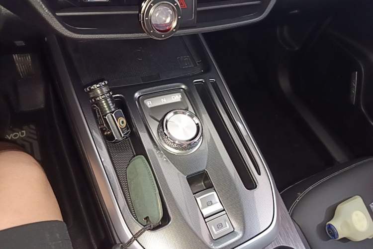 Used Haval JOLION 2021 1.5T Automatic Four-Door Version Gear Lever