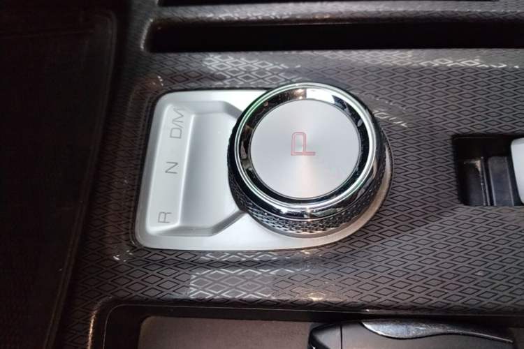 Used Haval JOLION 2021 1.5T Automatic Grand Edition Gear Lever