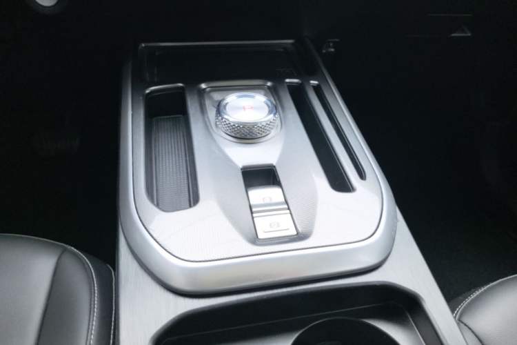 Used Haval JOLION 2021 1.5T Automatic Grand Three-Volume Version Gear Lever