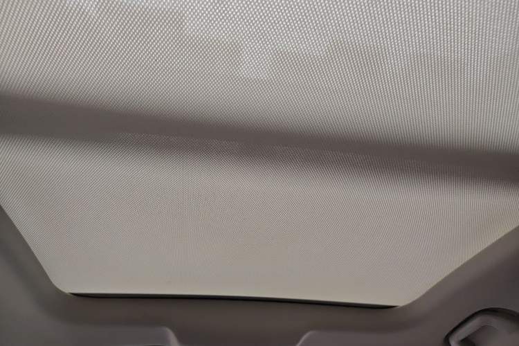Used Haval JOLION 2021 1.5T Automatic Grand Three-Volume Version Headliner