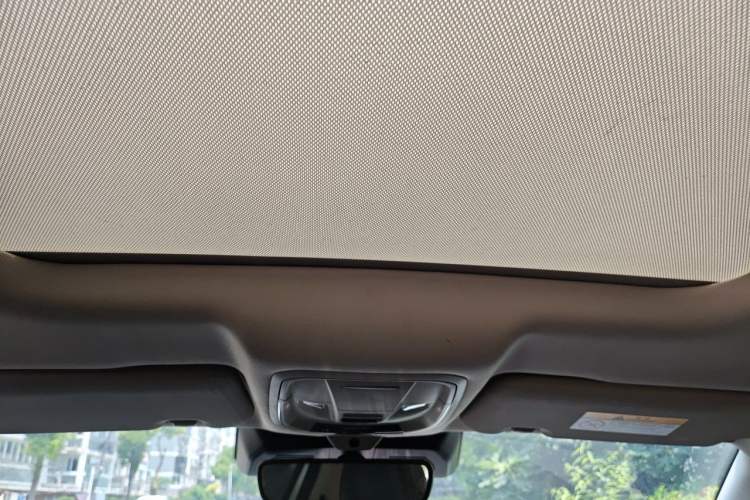 Used Haval JOLION 2021 1.5T Automatic Four-Door Version Headliner