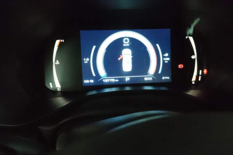 Used Haval JOLION 2021 1.5T Automatic Grand Three-Volume Version Instrument Cluster