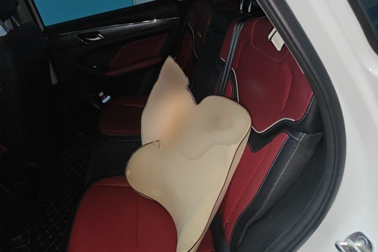 Used Haval JOLION 2021 1.5T Automatic Grand Three-Volume Version Interior 4