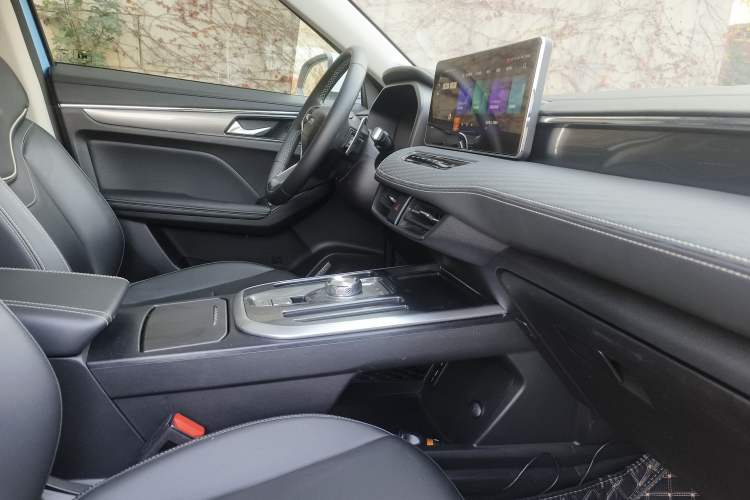 Used Haval JOLION 2021 1.5T Automatic Grand Three-Volume Version Interior 6