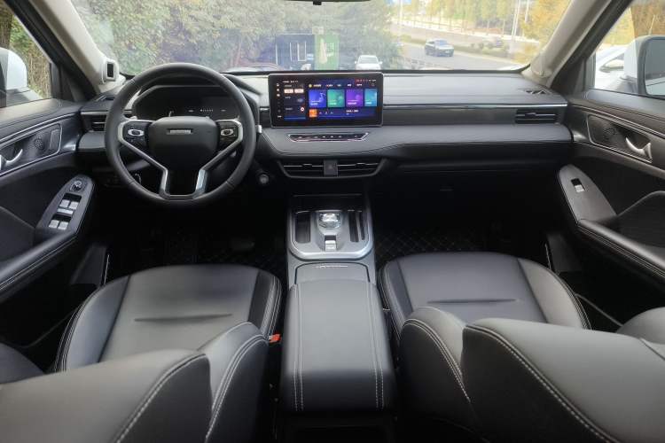 Used Haval JOLION 2021 1.5T Automatic Grand Three-Volume Version Interior 8