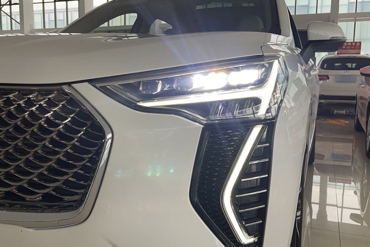 Used Haval JOLION 2021 1.5T Automatic Grand Three-Volume Version Left Front Headlight