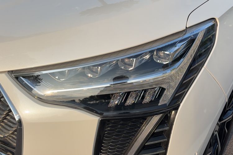 Used Haval JOLION 2021 1.5T Automatic Four-Door Version Left Front Headlight