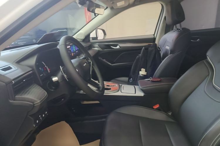 Used Haval JOLION 2021 1.5T Automatic Grand Three-Volume Version Left Front Seat