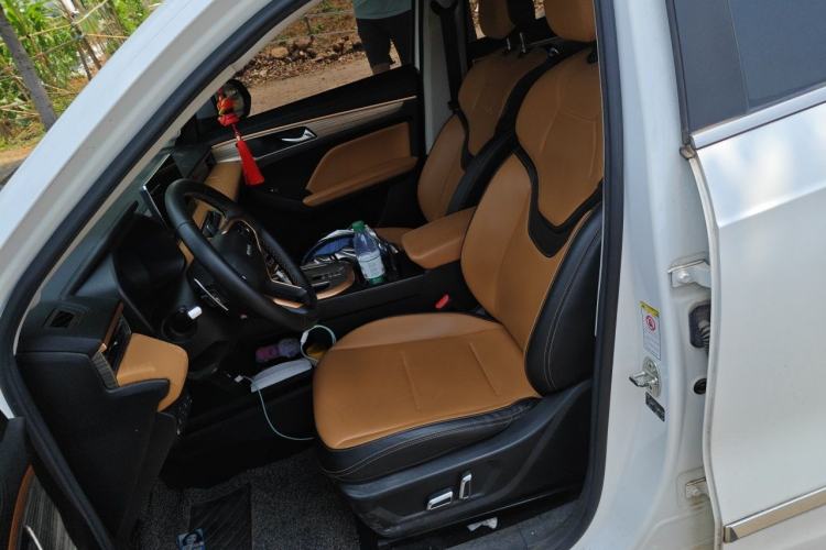 Used Haval JOLION 2021 1.5T Automatic Grand Three-Volume Version Left Front Seat