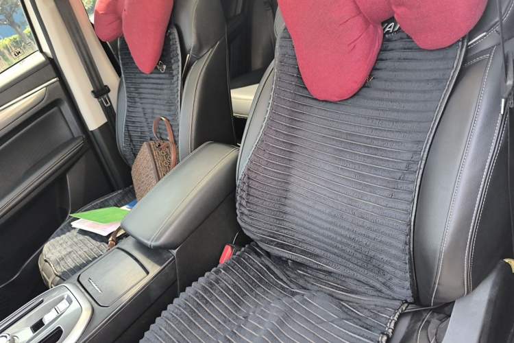 Used Haval JOLION 2021 1.5T Automatic Grand Three-Volume Version Left Front Seat