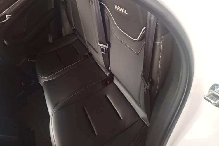 Used Haval JOLION 2021 1.5T Automatic Big Second Edition Left Rear Seat