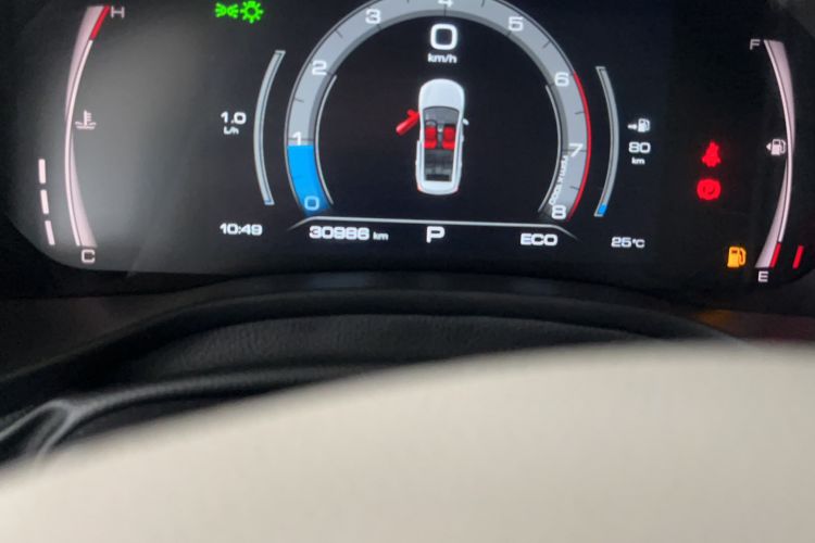 Used Haval JOLION 2021 1.5T Automatic Grand Three-Volume Version Odometer Close Up