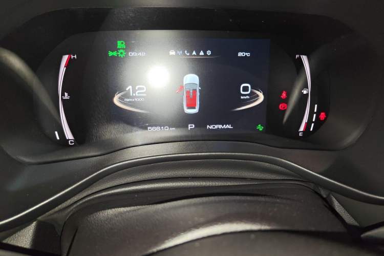 Used Haval JOLION 2021 1.5T Automatic Four-Door Version Odometer Close Up