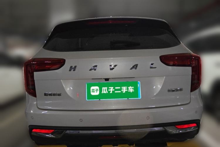 Used Haval JOLION 2021 1.5T Automatic Four-Door Version Rear