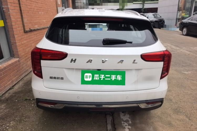 Used Haval JOLION 2021 1.5T Automatic Four-Door Version Rear