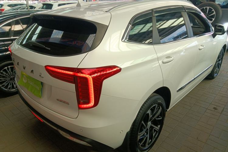 Used Haval JOLION 2021 1.5T Automatic Four-Door Version Rear Right 45 Deg