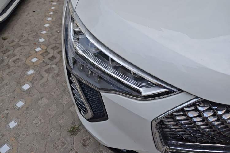Used Haval JOLION 2021 1.5T Automatic Grand Three-Volume Version Right Front Headlight