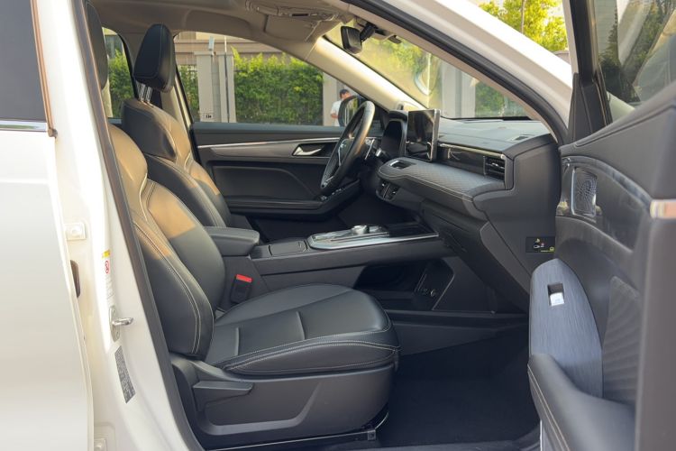 Used Haval JOLION 2021 1.5T Automatic Four-Door Version Right Front Seat